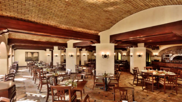 రూ.30 వేల నుంచి రూ.40 వేలు, ఒక్కో రాత్రి హోటల్ గది ఛార్జీ, ఎక్కడ అంటే