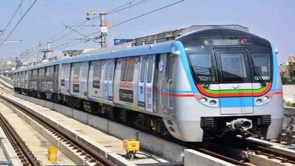 అర్ధరాత్రి వరకు సర్వీస్