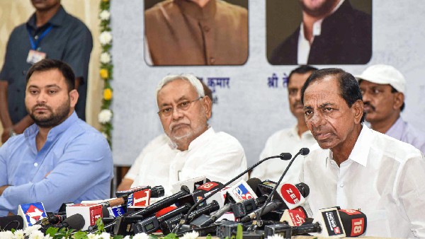 కేసీఆర్..నీ కుర్చీ నువ్వు కాపాడుకో : నితీష్ కుమార్ వాకౌట్ అందుకే..!!