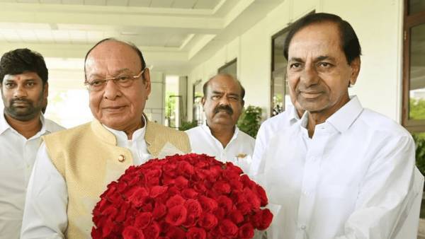 మరో ముందడుగు: గుజరాత్ మాజీ సీఎం శంకర్ సింగ్ వాఘేలాతో కేసీఆర్ భేటీ