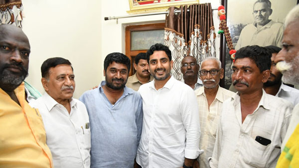 శ్రీకృష్ణ ప్రసాద్ ఇంటికి వెళ్లిన లోకేష్!