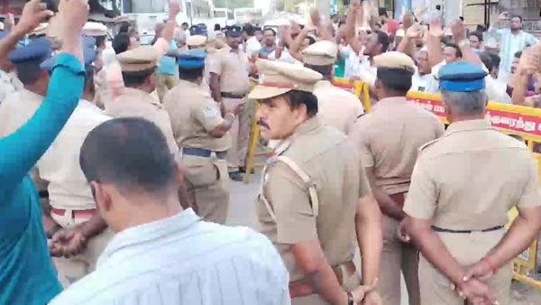 స్థానిక పోలీసుల సహకారం