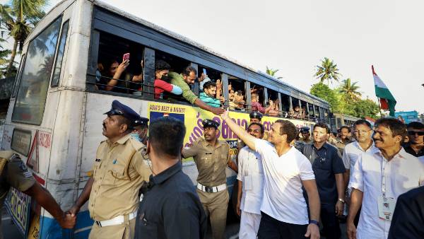 రాహుల్ పాదయాత్రకు జగన్ తో పోలిక-అవమానం-పోరాటం-జనాదరణ-అధికారం దక్కేనా ?