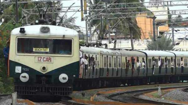 రైలు టికెట్ రద్దుపై జీఎస్టీ ఛార్జీ వసూలు: క్లారిటీ ఇచ్చిన రైల్వే శాఖ 