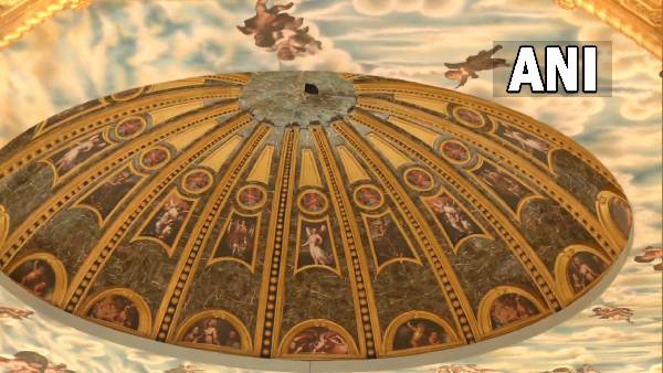 Dussehra 2022: Vatican City themed Durga puja pandal is built in Kolkata Dussehra 2022: Vatican City themed Durga puja pandal is built in Kolkata