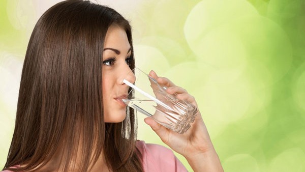 Health News: ఆహారం తీసుకునే ముందు నీరు తాగొచ్చా..?