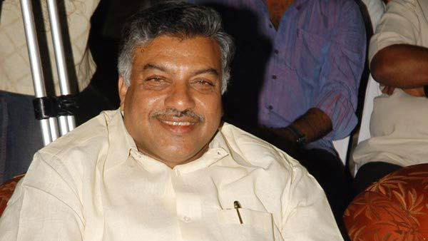 జగన్ తోనే కొనసాగుతాను