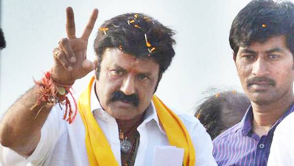 రెండు ప్రశ్నలకు సమాధానం చెప్పించిన బాలయ్య