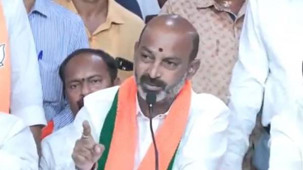 కేసీఆర్ ముందస్తుకు వెళ్ళను అంటే అర్ధం ఇదే : బండి సంజయ్