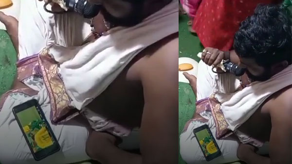 IND vs SA 2022 2nd T20: An archaka in Durga Pandal chanting mantras while watching the match IND vs SA 2022 2nd T20: An archaka in Durga Pandal chanting mantras while watching the match