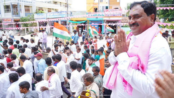 మునుగోడు ప్రజలు బీజేపీని వంద అడుగుల లోతులో పాతిపెడతారు