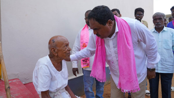 మునుగోడులో వరంగల్ హవా..