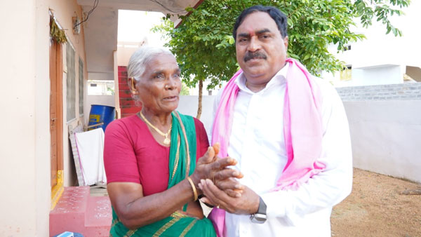 అభ్యర్ధిని గెలిపించుకుంటేనే అభివృద్ది..