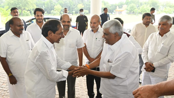 జెండా - అజెండాపై సీఎం కేసీఆర్ క్లారిటీ