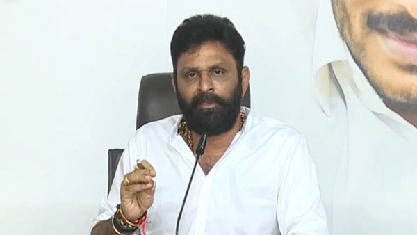 kodali nani comments on chandrababu and kcr kodali nani comments on chandrababu and kcr