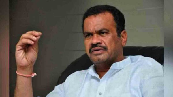 సానుభూతితో మంచి పేరు తెచ్చుకోవాలని..