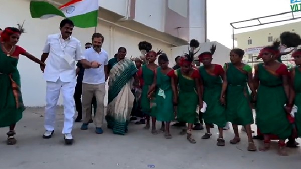 congress leader rahul gandhi dance with tribals at mahaboobnagar. congress leader rahul gandhi dance with tribals at mahaboobnagar.