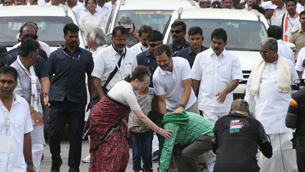 ఫొటోలు వైరల్..