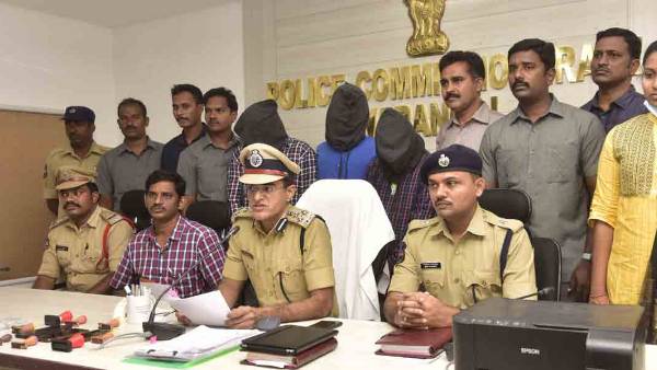 ఏడుగురు అరెస్ట్ .. పలు పత్రాలు స్వాధీనం