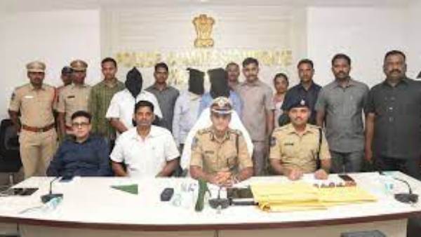 గతంలోనూ ఫేక్ వెహికల్ ఇన్సూరెన్స్ ల గ్యాంగ్ ను పట్టుకున్న పోలీసులు