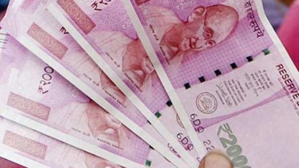 జనం దగ్గర డబ్బు పెరుగుదల ఇలా