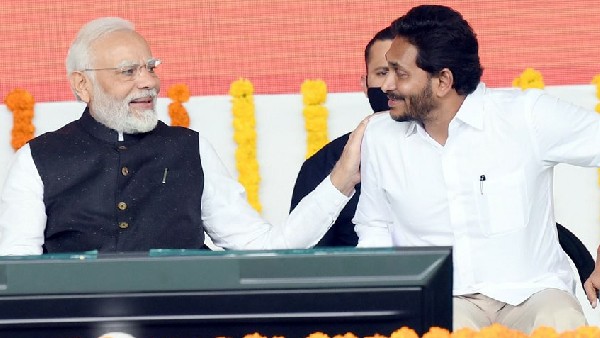 CM Jagan to Delhi amid news that Chandrababu meets PM Modi, what is in the box CM Jagan to Delhi amid news that Chandrababu meets PM Modi, what is in the box