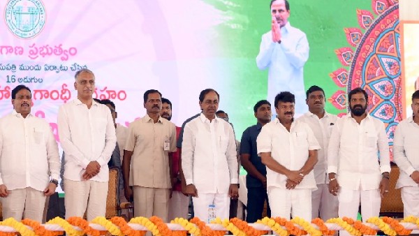 TRSLP Crucial meeting on 15th,CM KCR likely to give indiactions for Early poll in the state TRSLP Crucial meeting on 15th,CM KCR likely to give indiactions for Early poll in the state
