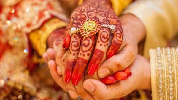 పెళ్లికొడుక్కి హోటల్ లో రూమ్