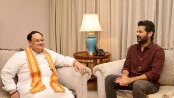 నడ్డాతో నితిన్, చిరుకు అవార్డు