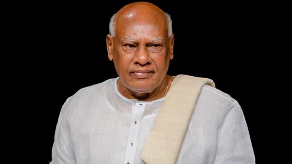 jagan regime sanctions rs.10 lakh for installation of former cm rosiahs bronze statue jagan regime sanctions rs.10 lakh for installation of former cm rosiahs bronze statue