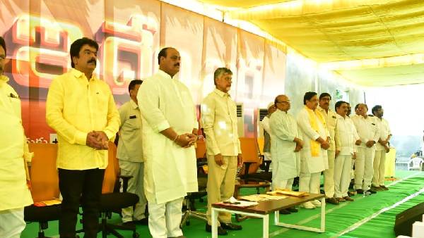 అమరావతికే మద్దతు పలుకుతున్న టీడీపీ