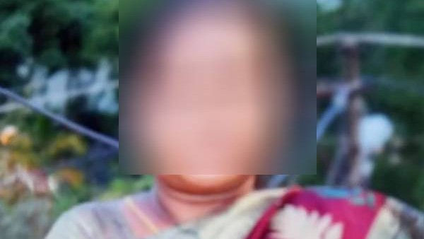 బంధువుల ఇంట్లో బర్త్ డే పార్టీ