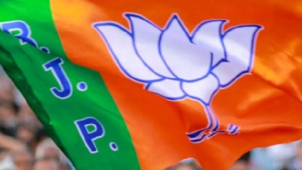 రాజీనామా చేయిస్తే బీజేపీ స్పందనేంటి?