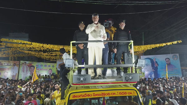 స్థానిక ఎమ్మెల్యేలే టార్గెట్..