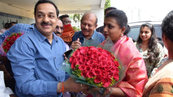 అన్ని పార్టీల నేతలూ..
