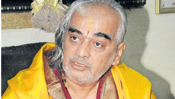 గతంలో చంద్రబాబు హయాంలోనూ రమణ దీక్షితులు సంచలనాలు