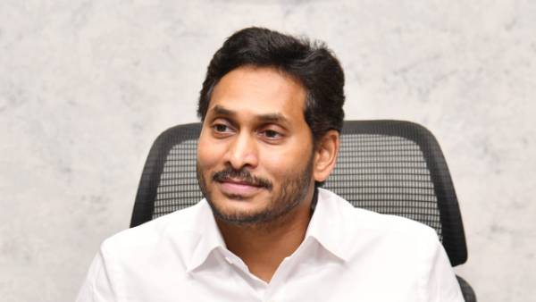 ముఖ్యమంత్రి జగన్ సమీక్ష - సూచనలు