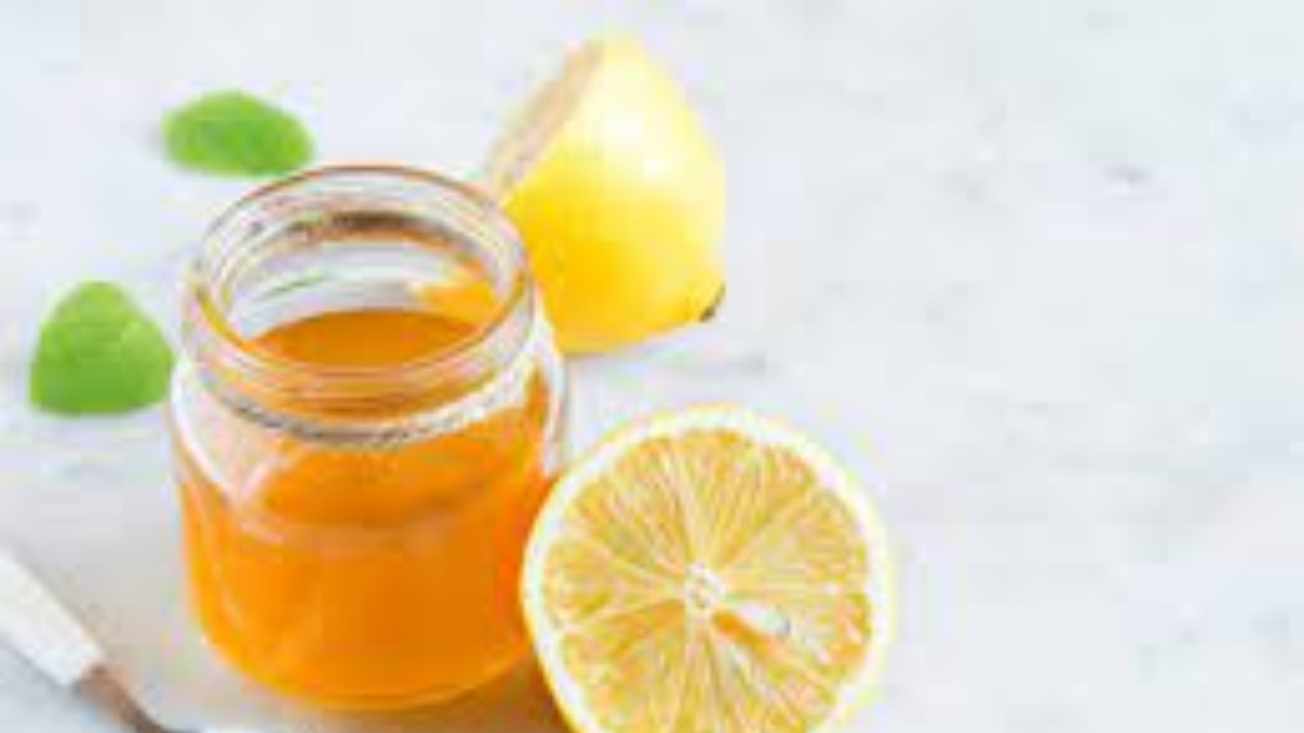 తేనె, నిమ్మరసం కలిపి తీసుకుంటున్నారా? lemon juice with honey uses in