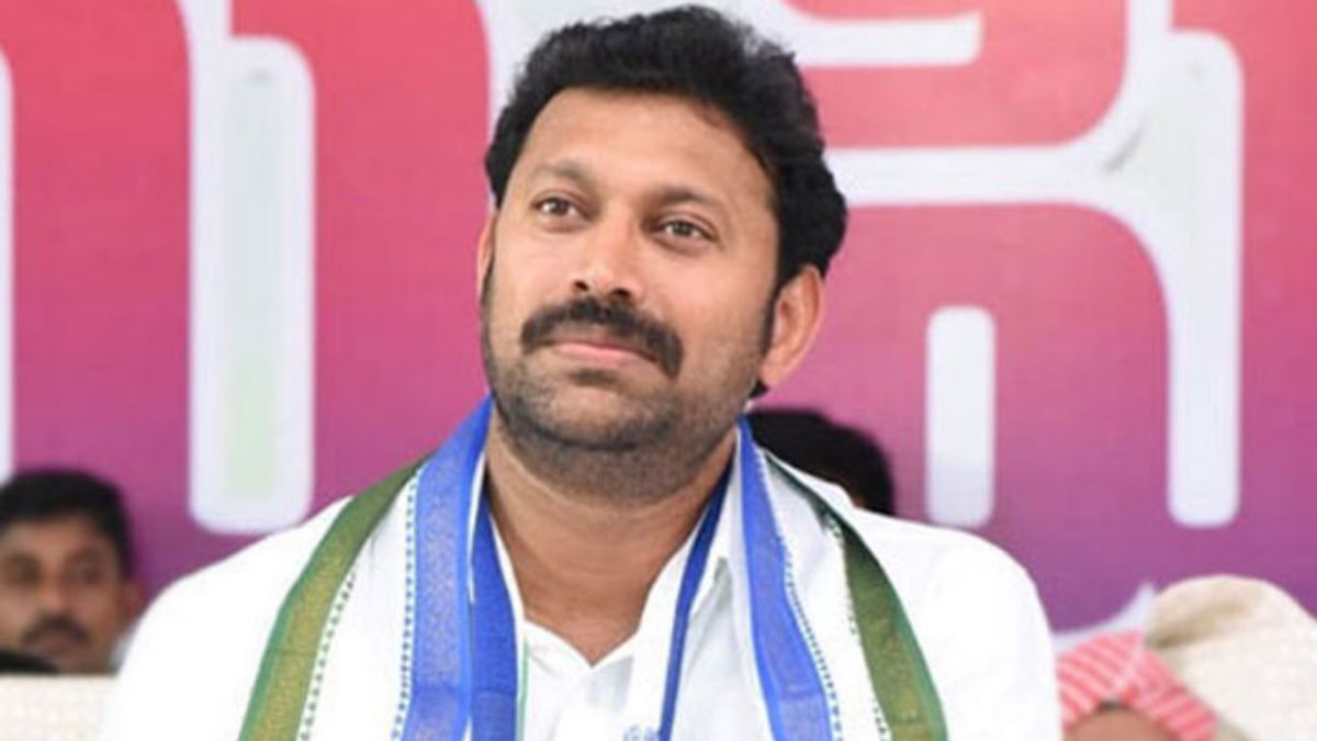 ఎంపీ అవినాశ్ తల్లి ఆరోగ్యంపై డాక్టర్ల కీలక ప్రకటన - సీబీఐ విచారణ వేళ..!!