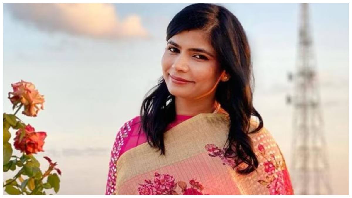 ముఖ్యమంత్రిని నిలదీసిన చిన్మయి