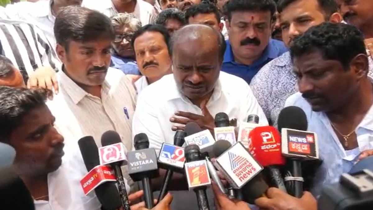 మూడు నెలల్లో రాజకీయాల్లో సీన్ రివర్స్, రూ. 70 వేల కోట్లు ఎక్కడి నుంచి తెస్తారు ?, కుమార !