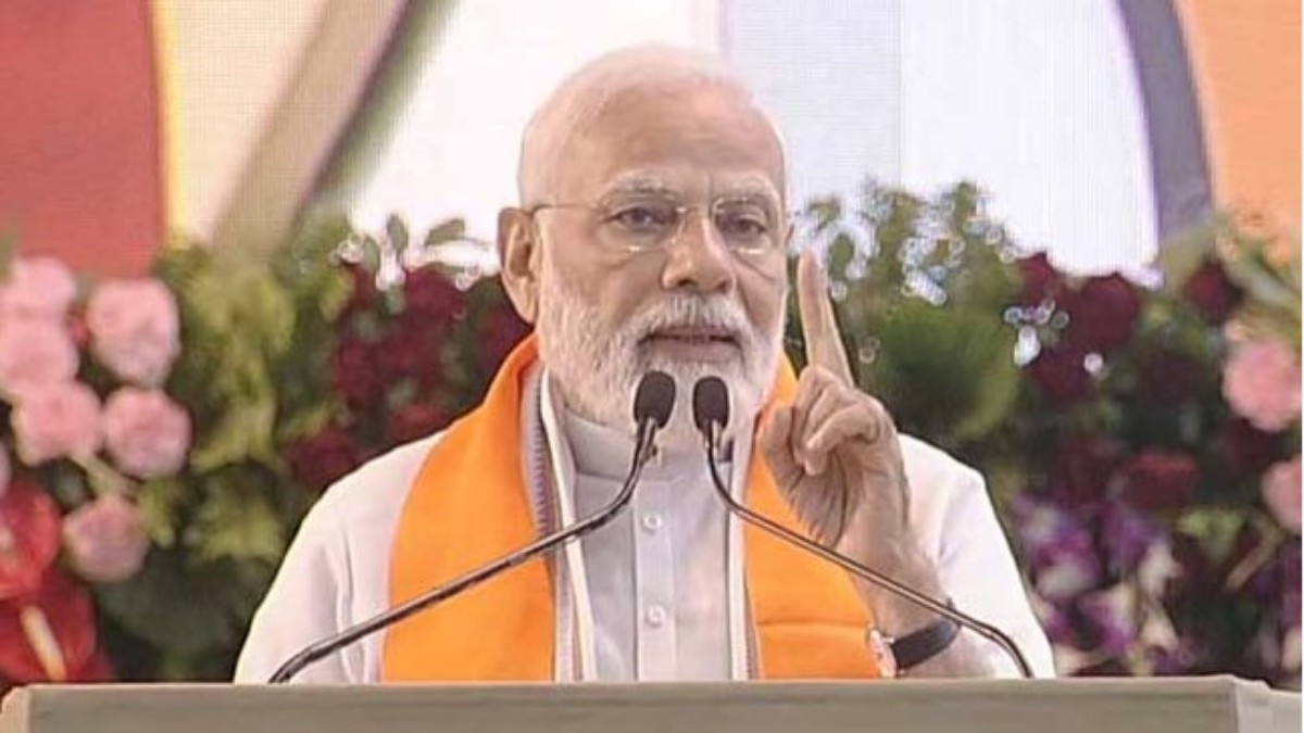 కేసీఆర్ కుమార్తె బాగుండాలంటే.. బీఆర్ఎస్‌కే ఓటేయండి: ‘కర్ణాటక’ తప్పు వద్దంటూ మోడీ