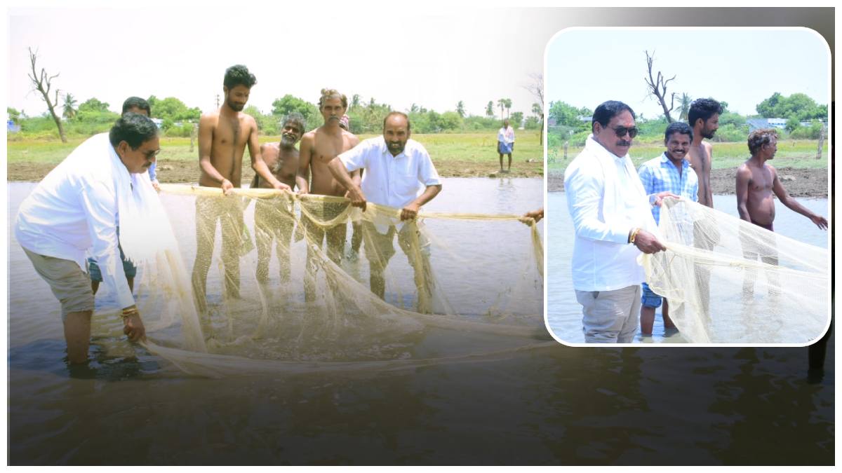 జాలర్లతో కలిసి చెరువులోకి వెళ్లి.. వల విసిరి చేపలు పట్టిన మంత్రి ఎర్రబెల్లి!!