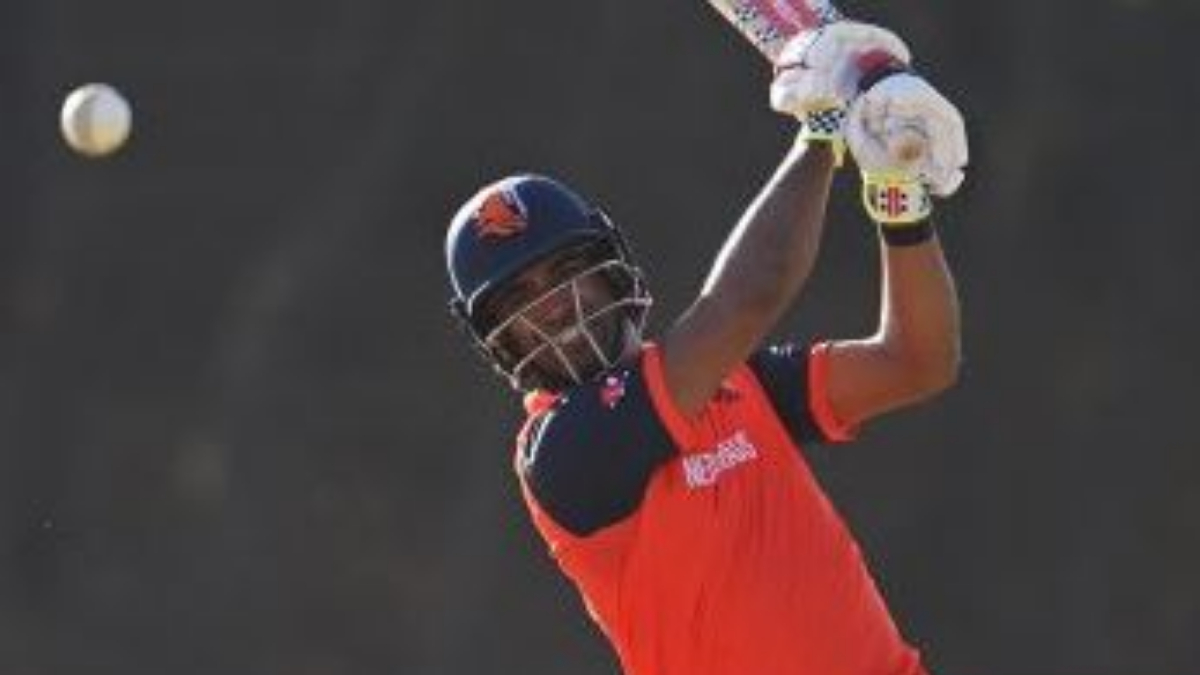 సూపర్ ఓవర్‌లో 4,6,4,6,6,4: పసికూన చేతిలో మట్టికరిచిన విండీస్ వీరులు