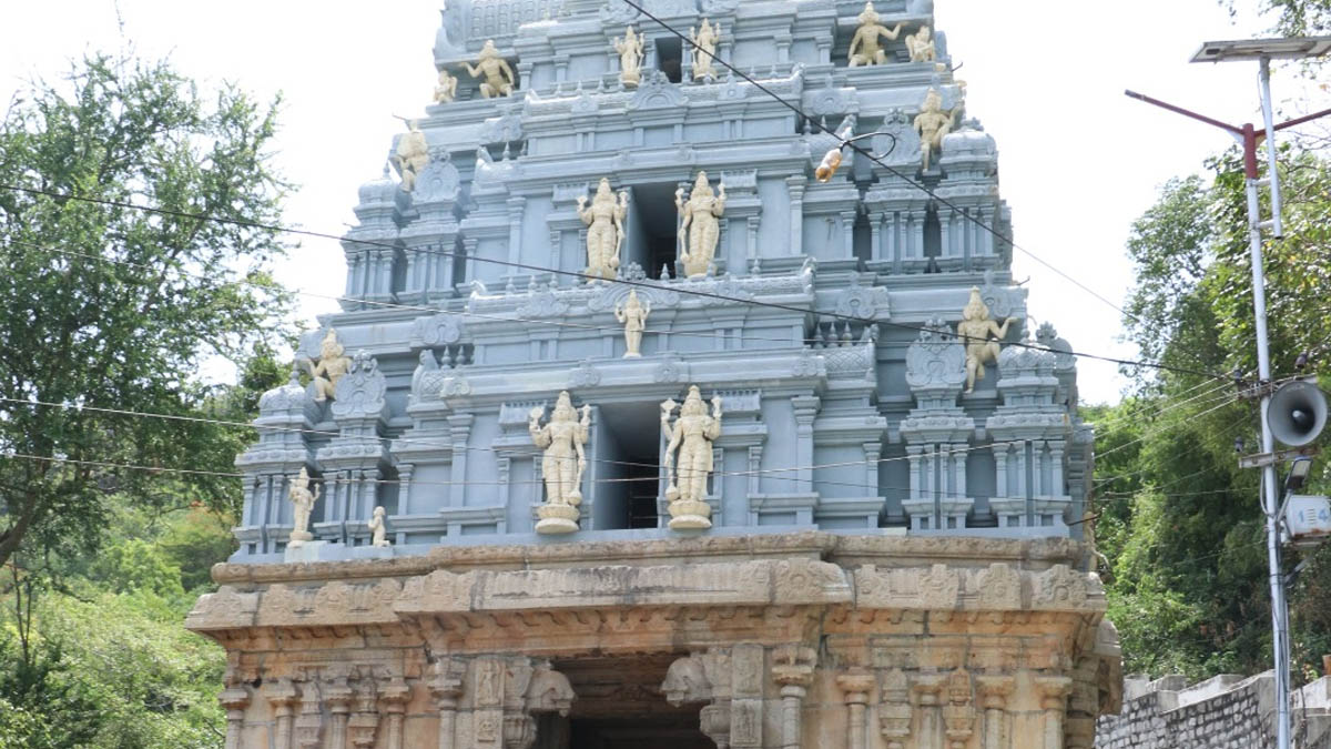 తిరుమల ఘాట్ రోడ్లలో ప్రమాదాల నివారణకు మహాశాంతి హోమం, భక్తుల క్షేమం కోసం !