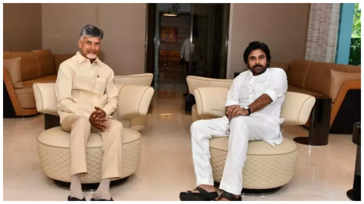 చంద్రబాబుతో పవన్, బీజేపీ మైండ్ గేమ్ - నవ్ ఆర్ నెవర్, తగ్గాల్సిందేనా...!!