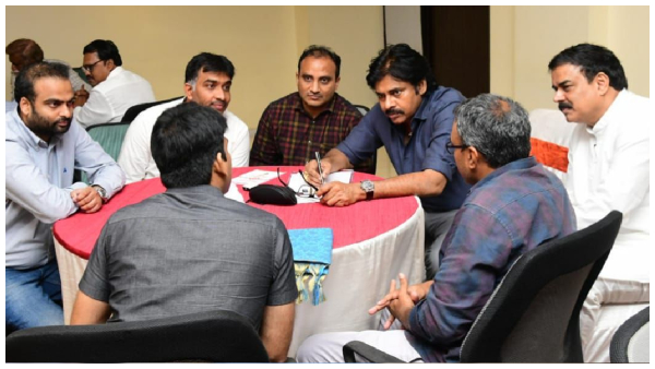 జనసేన ప్రభుత్వ అజెండా ఇదే..! కాకినాడలో వెల్లడించిన పవన్..