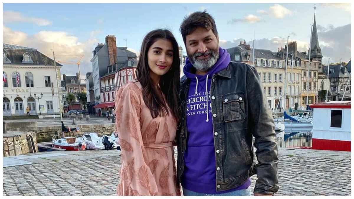 గుంటూరు కారం... పూజా హెగ్డేకు షాకిచ్చిన త్రివిక్రమ్?