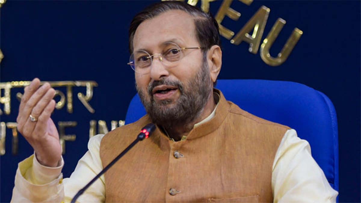 సాక్సులకు,చెప్పులకు తేడా తెలియని ఫాల్తుగాళ్లు.!ప్రకాశ్ జవదేకర్ ను విమర్శిస్తారా.?మండిపడ్డ బీఎస్కే.!