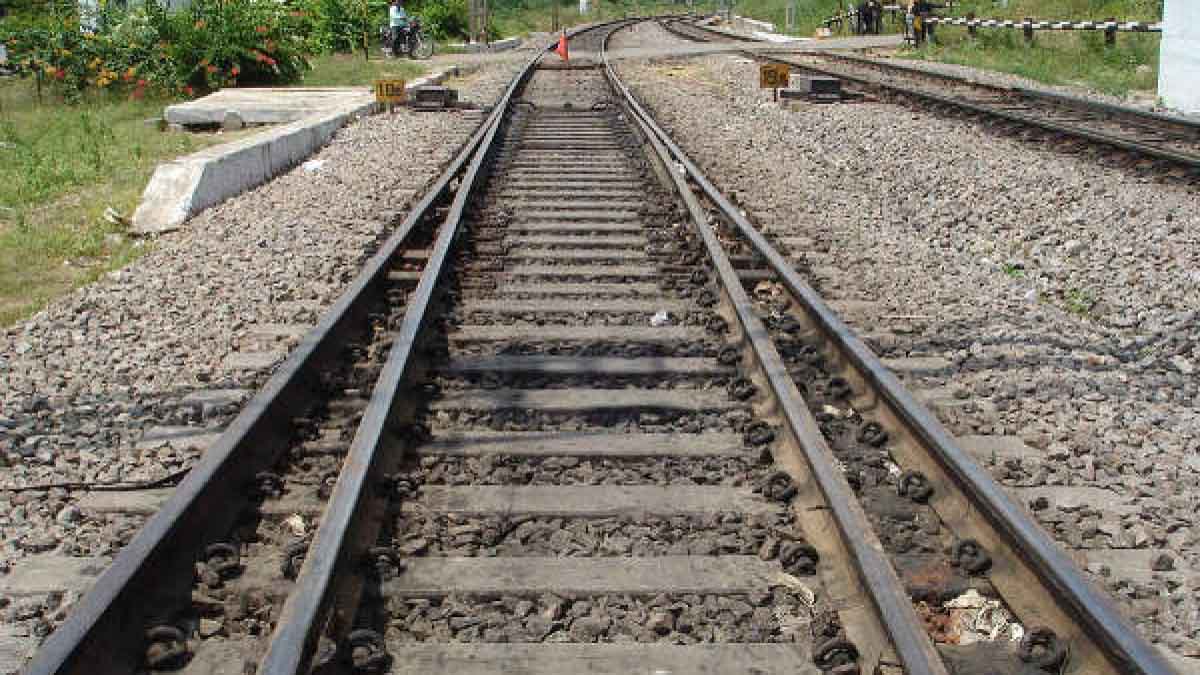 తెలుగు రాష్ట్రాల్లో హైస్పీడ్ రైల్వే లైన్, నాలుగు గంటల్లోనే - గ్రీన్ సిగ్నల్..!!